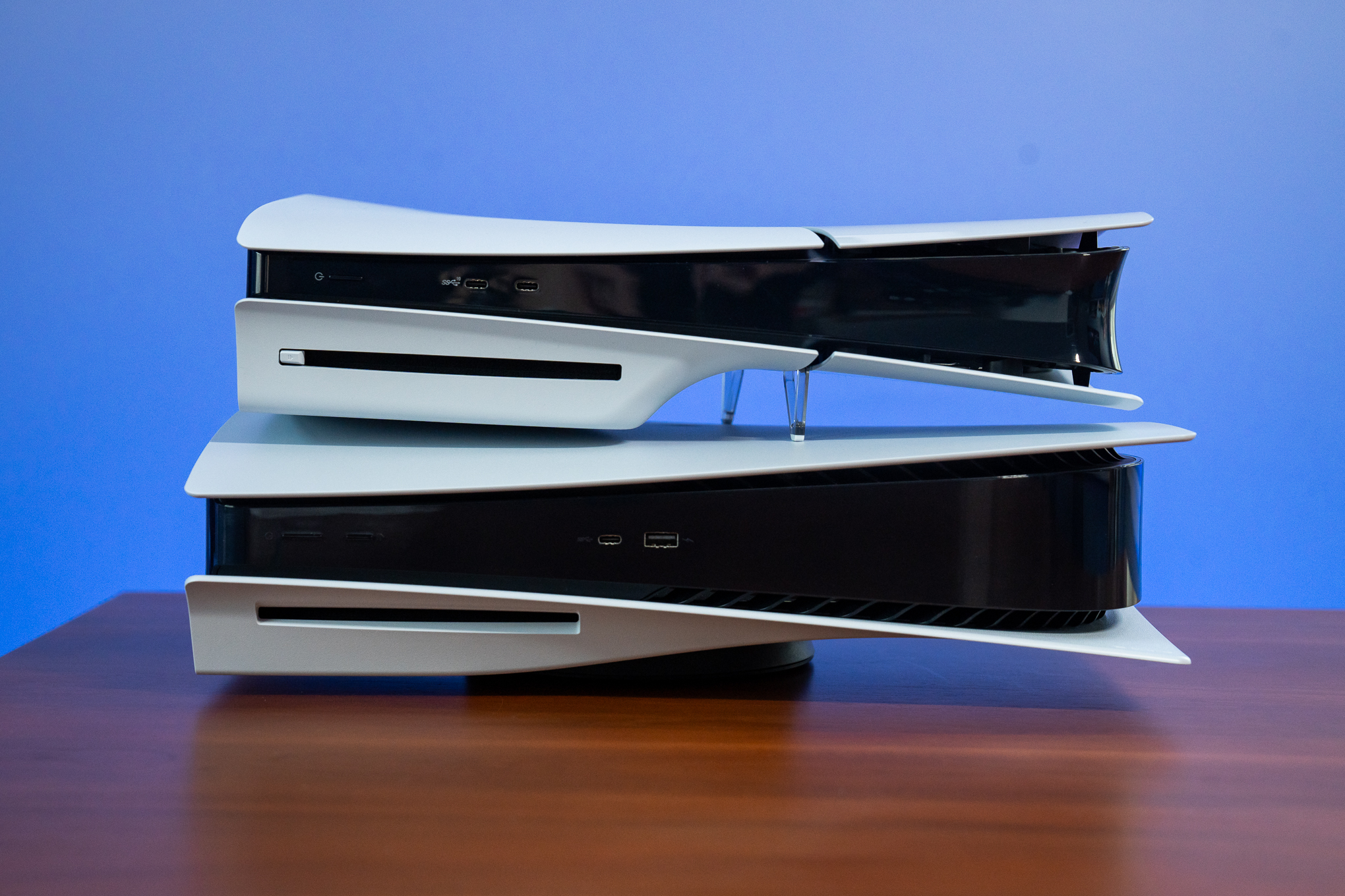قیمت پلی استیشن ۵ اسلیم (PS5 Slim) در تابستان ۲۰۲۵